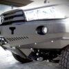 PARE-CHOCS AVANT SANS BULLBAR HILUX REVO 2016- 2